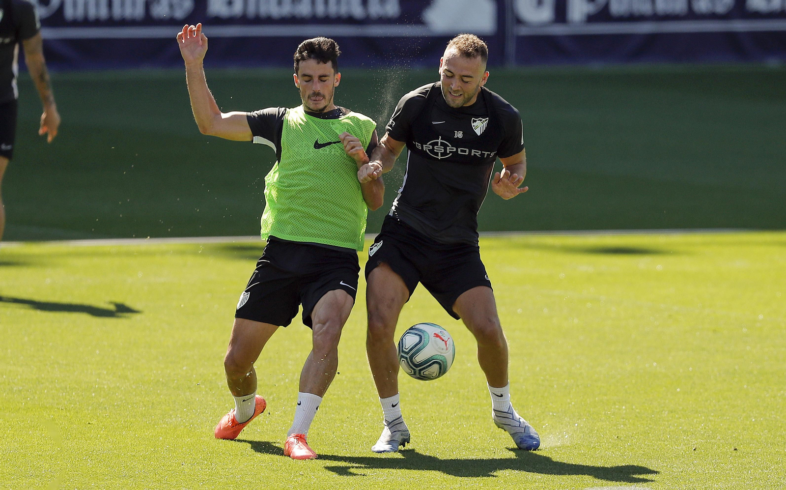 Los fotos del primer entrenamiento del Málaga CF por grupos Los fotos del primer entrenamiento del Málaga CF por grupos