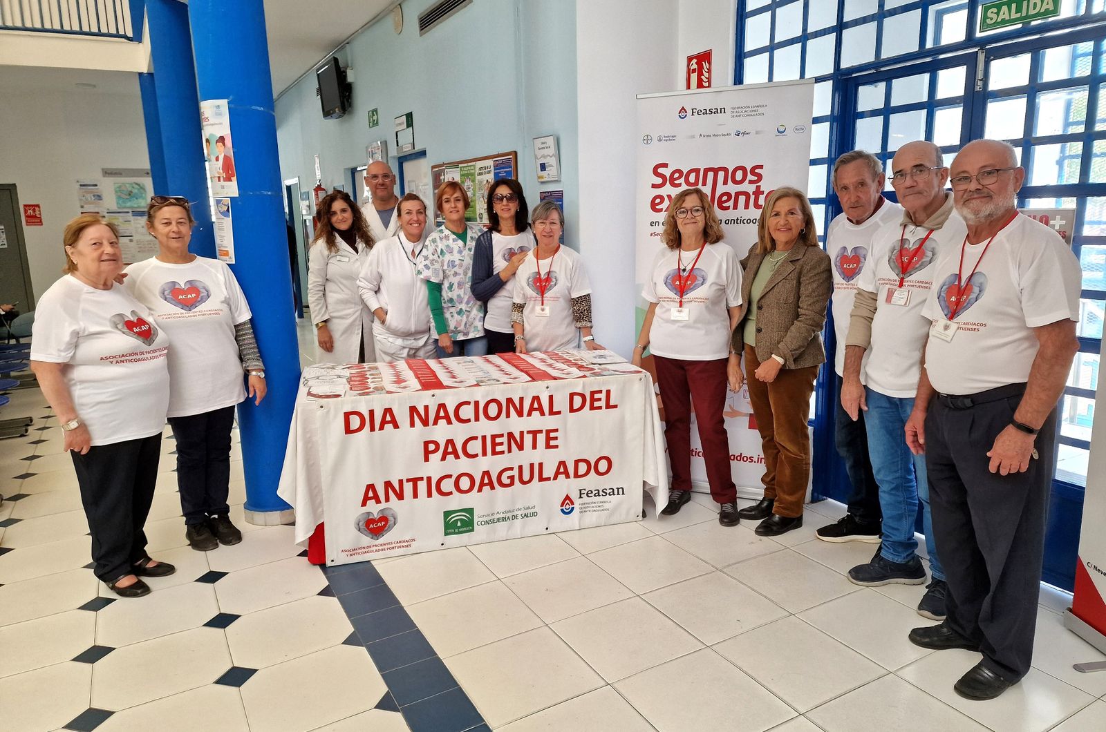 Una imagen de la mesa instalada por ACAP  en el centro de salud Pinillo Chico.