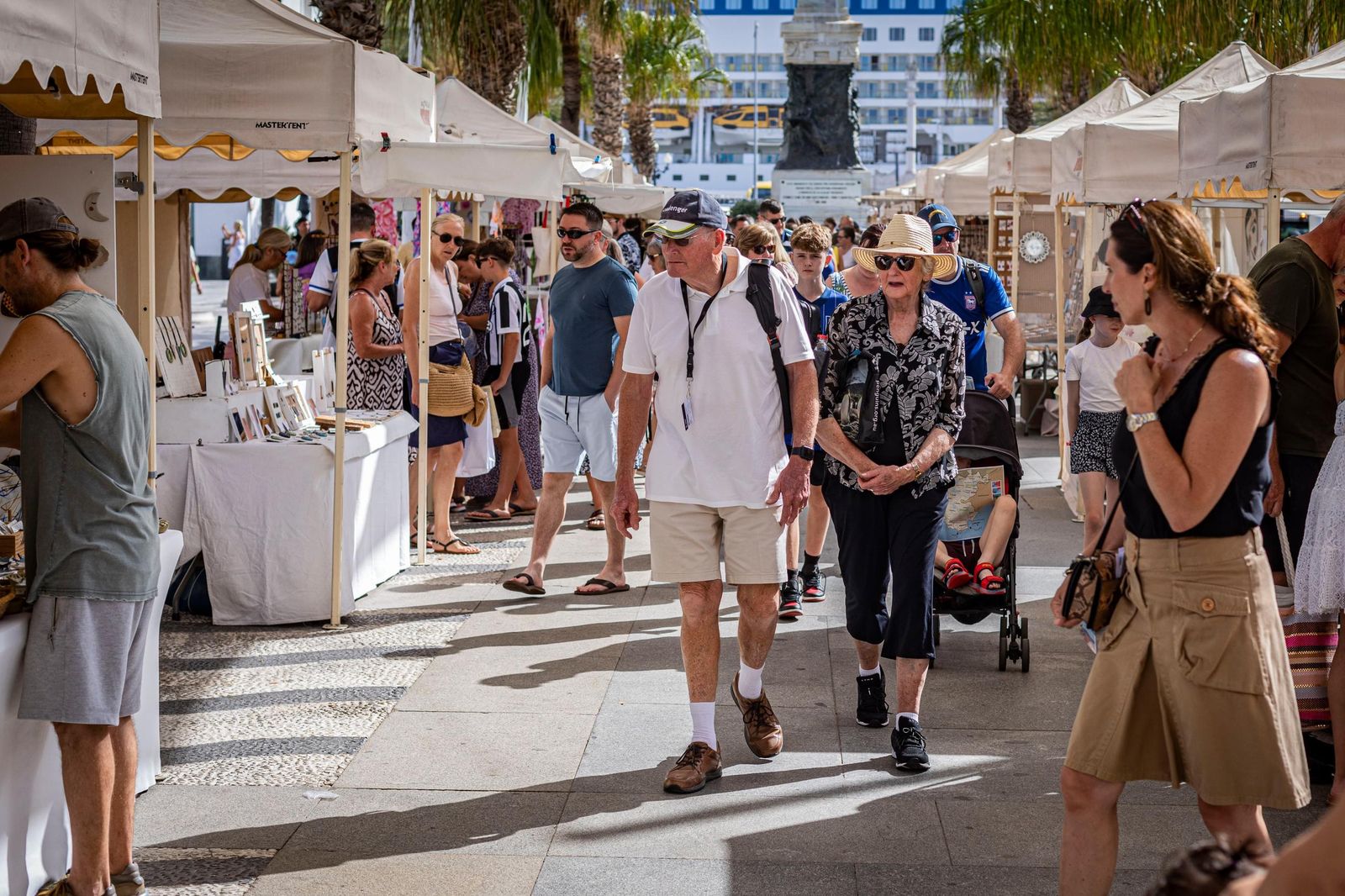 Cruceros y cruceristas, este miércoles, en Cádiz