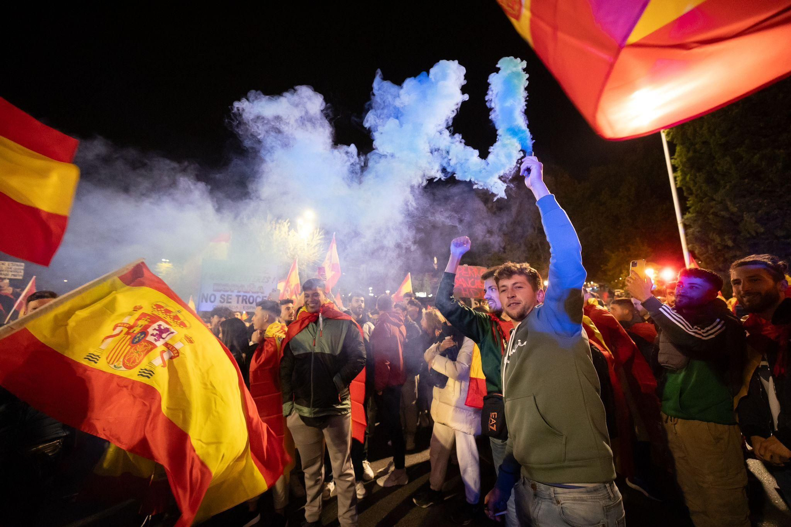 Galería de fotos: Manifestación contra la amnistía por las calles de Granada
