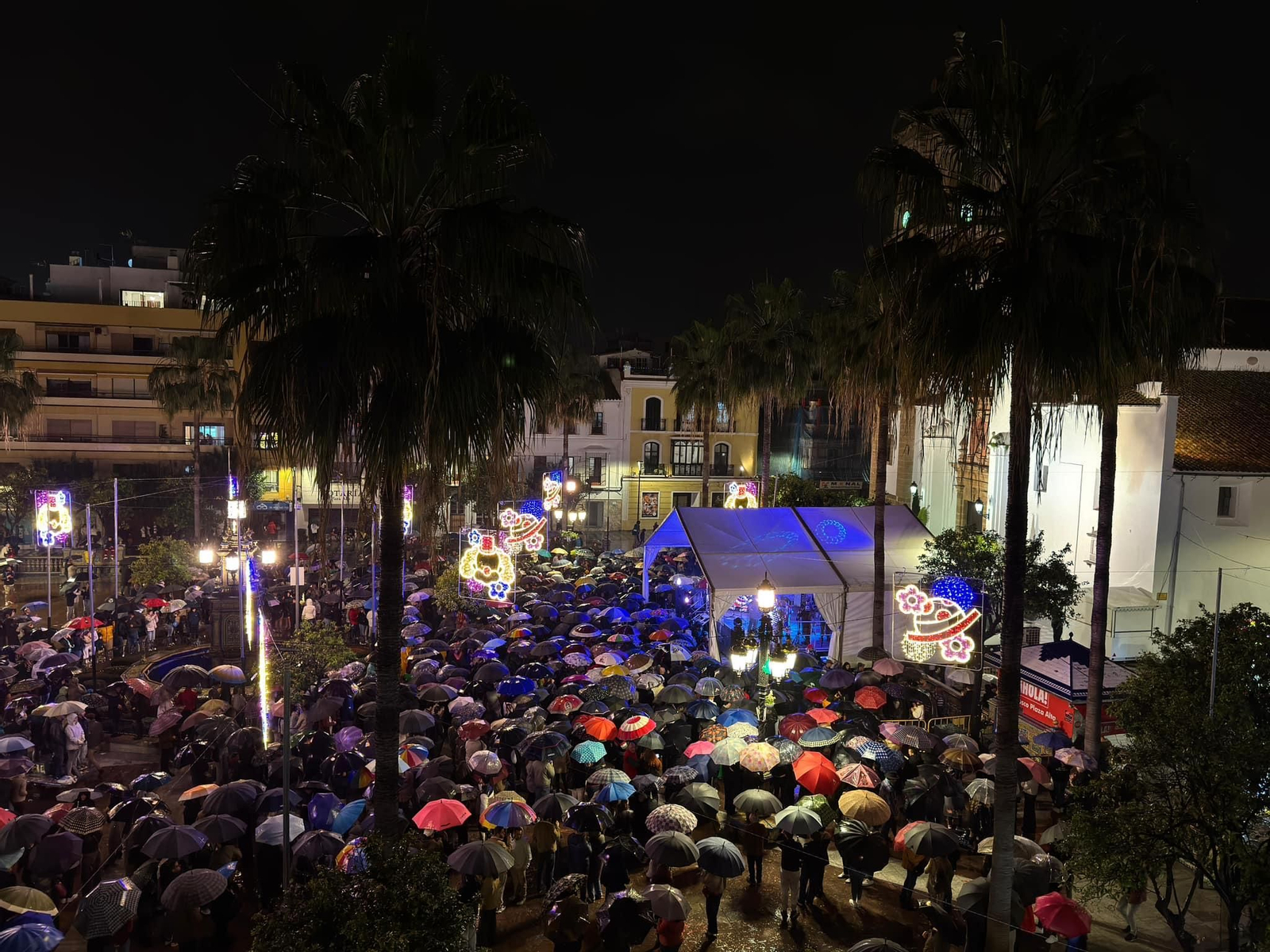La Plaza Alta, durante las actuaciones de agrupaciones del Carnaval.