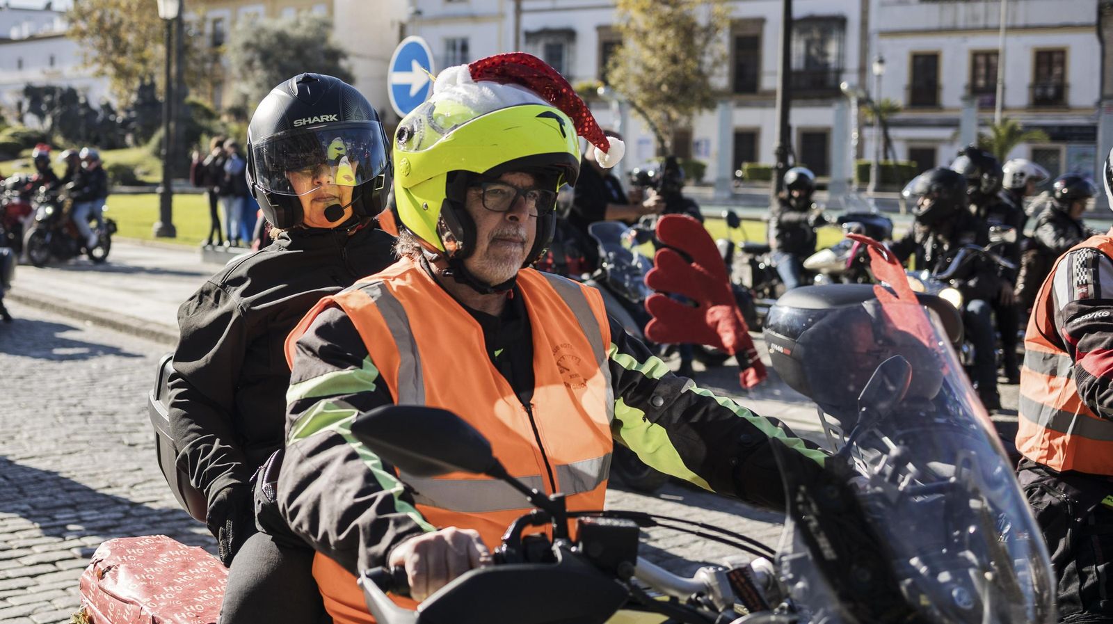 CARAVANA MOTERA NAVIDAD 2024 11.JPG