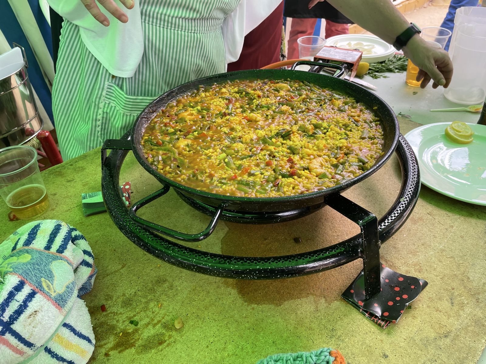 El tradicional concurso de paellas del Corpus de Granada en imágenes