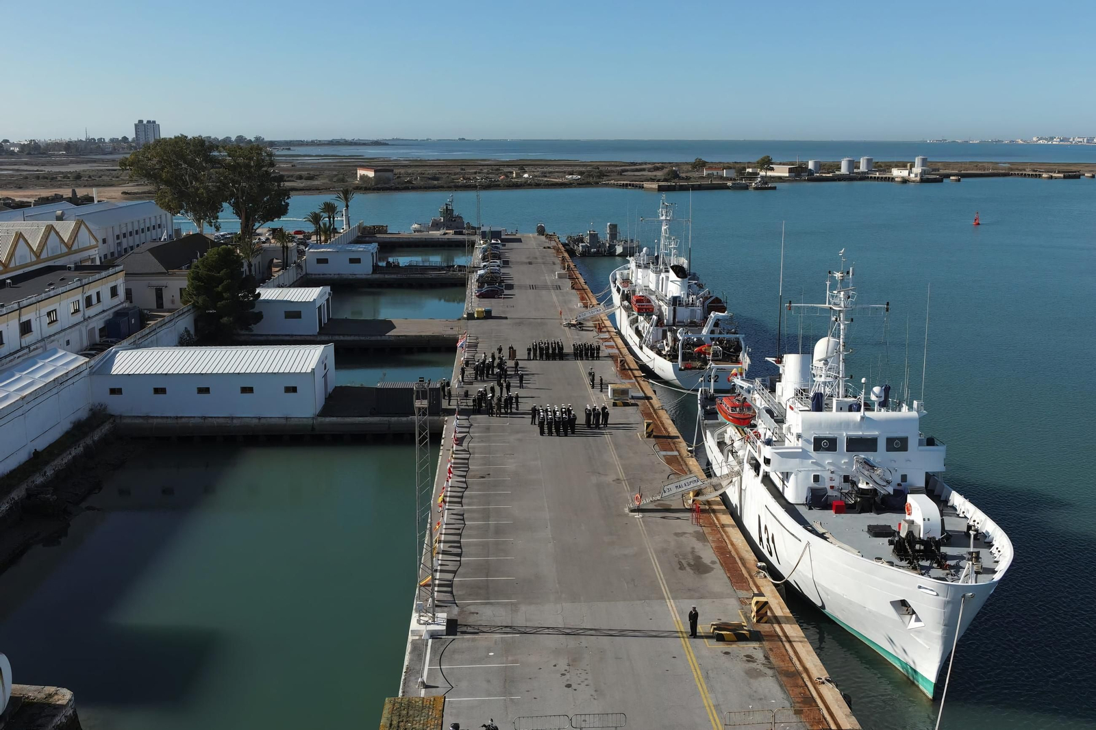 50 aniversario de la entrada en servicio de los buques hidrográficos 'Malaspina' y 'Tofiño' en la base naval de La Carraca, en San Fernando