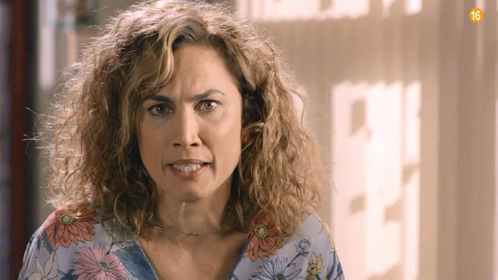 La actriz Toni Acosta en la comedia negra de Telecinco