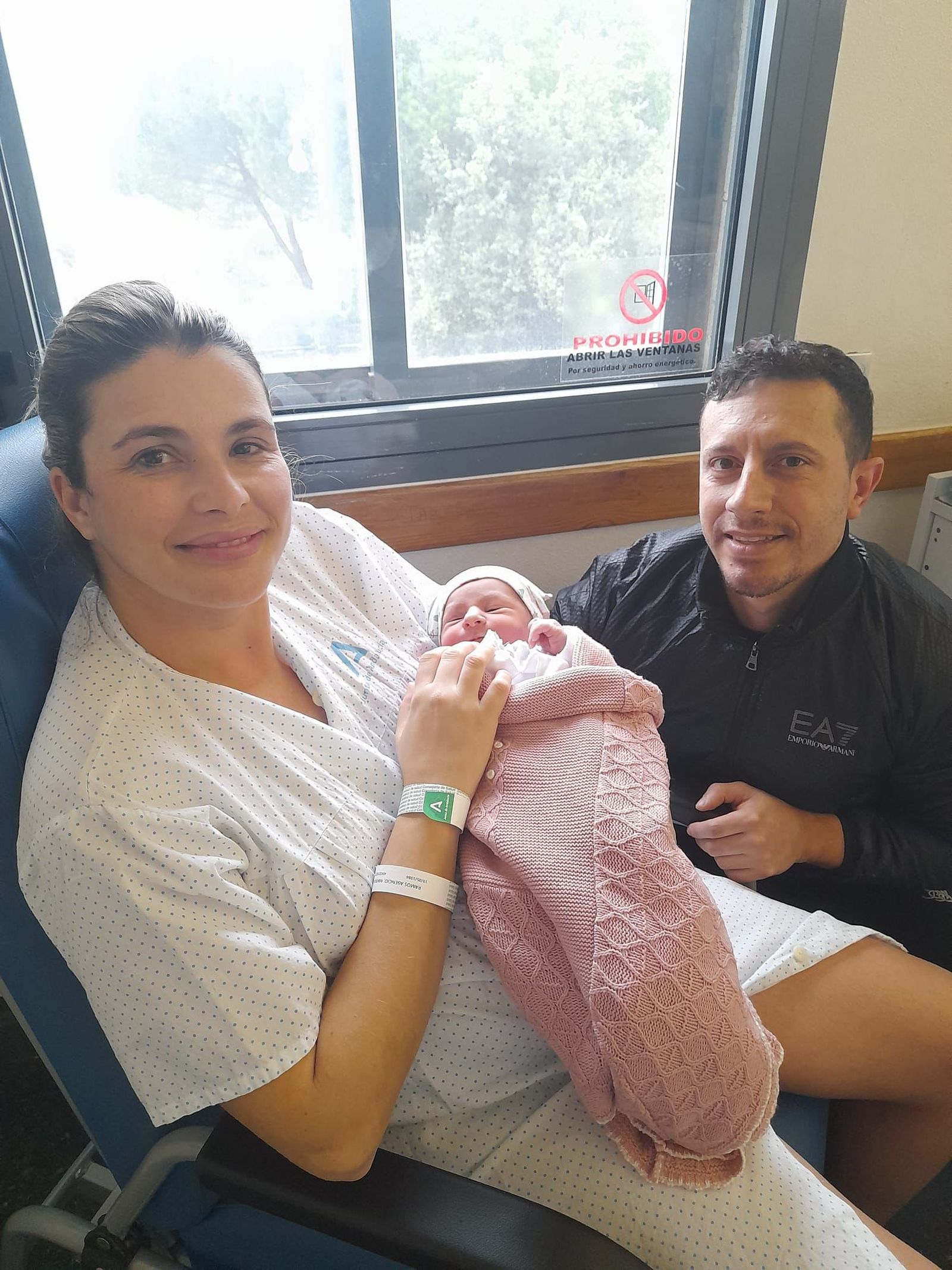 Cloe, primera bebé andaluza de 2026, nacida en el Juan Ramón Jiménez de Huelva