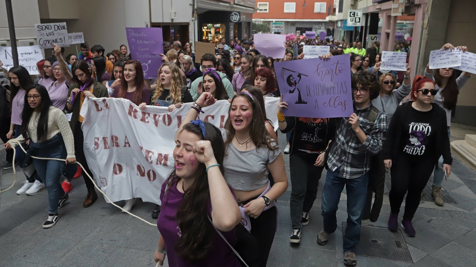 Imágenes de la manifestación  por el Día de la Mujer en Algeciras