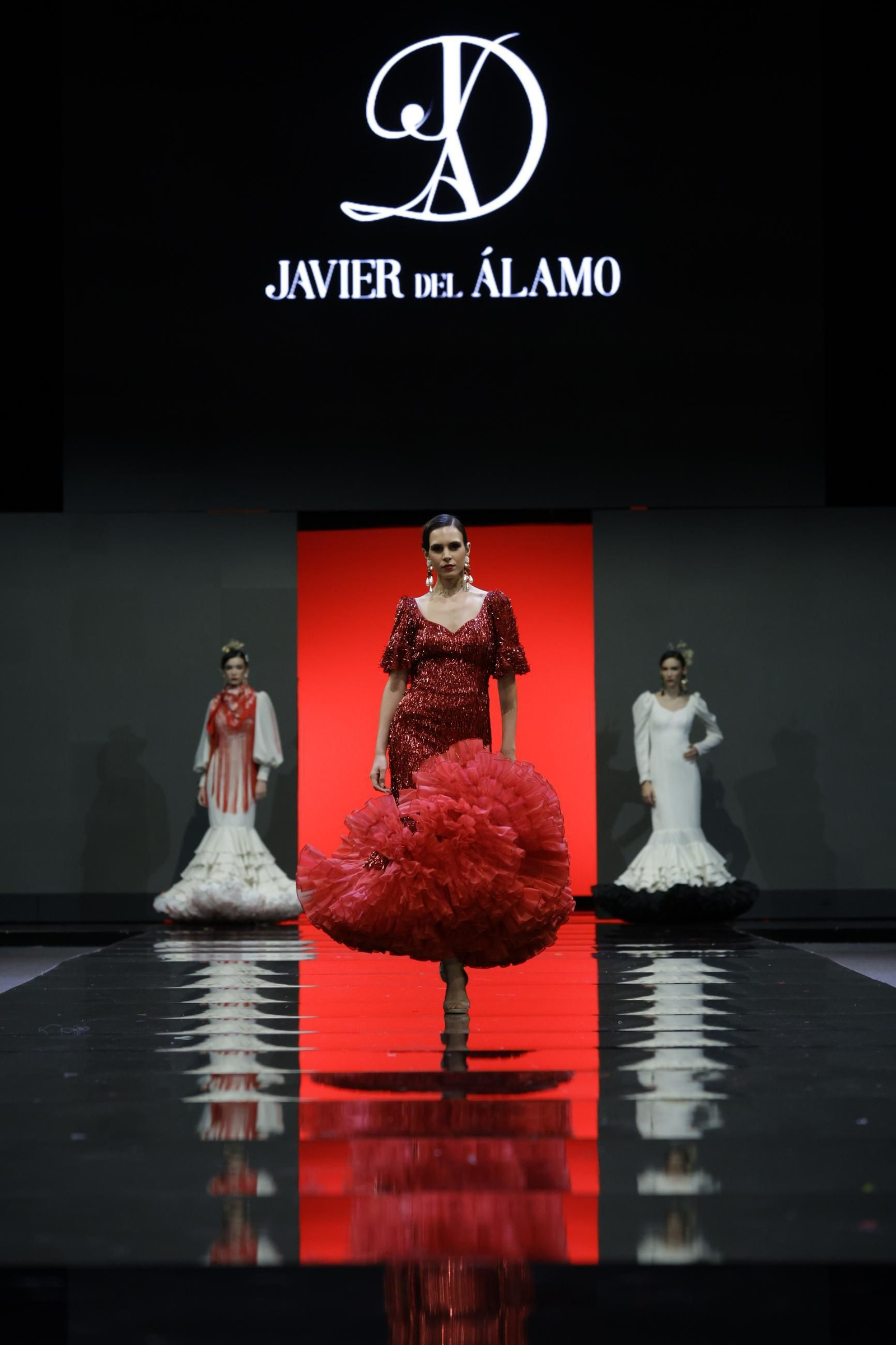 Desfile de Javier del Álamo en SIMOF 2025, todas las fotos