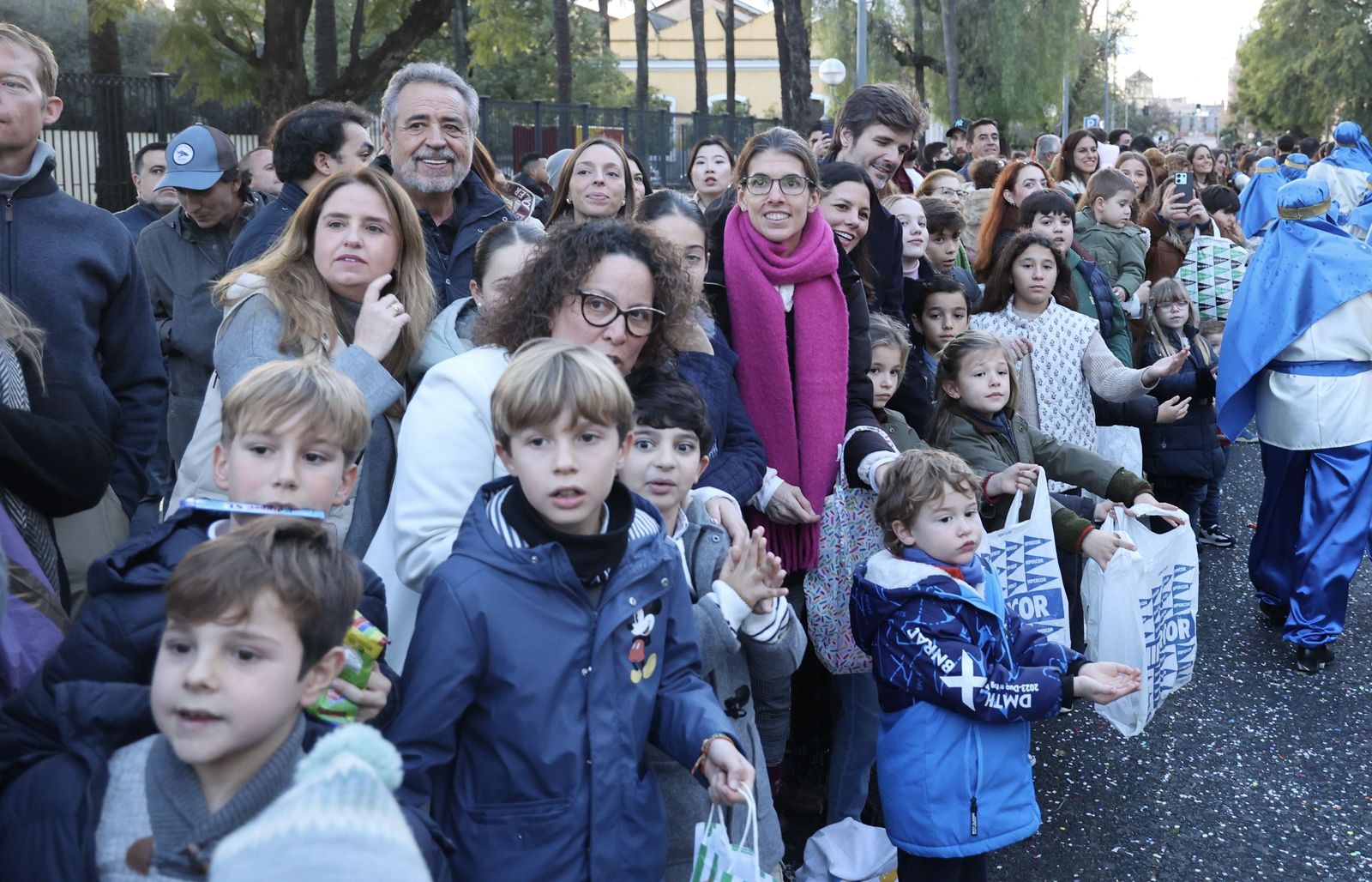 Las fotos del Heraldo de los Reyes Magos en Nervión