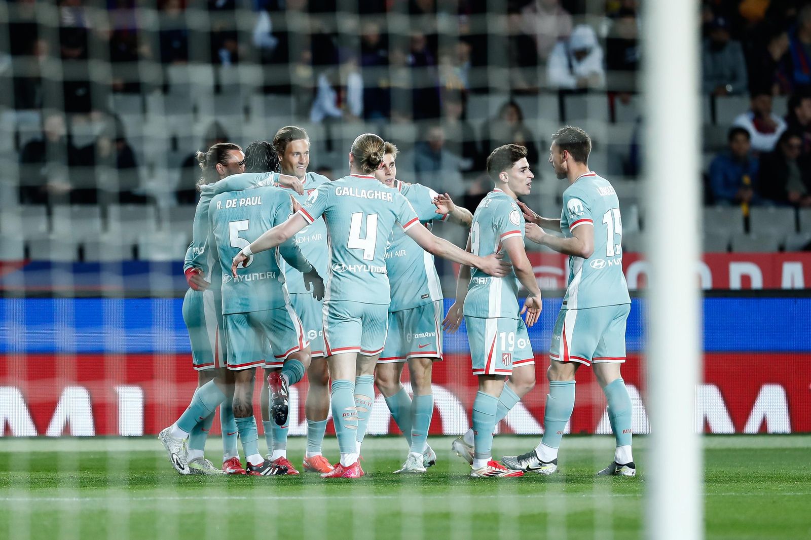 Las fotos del espectacular Barcelona - Atlético de Madrid