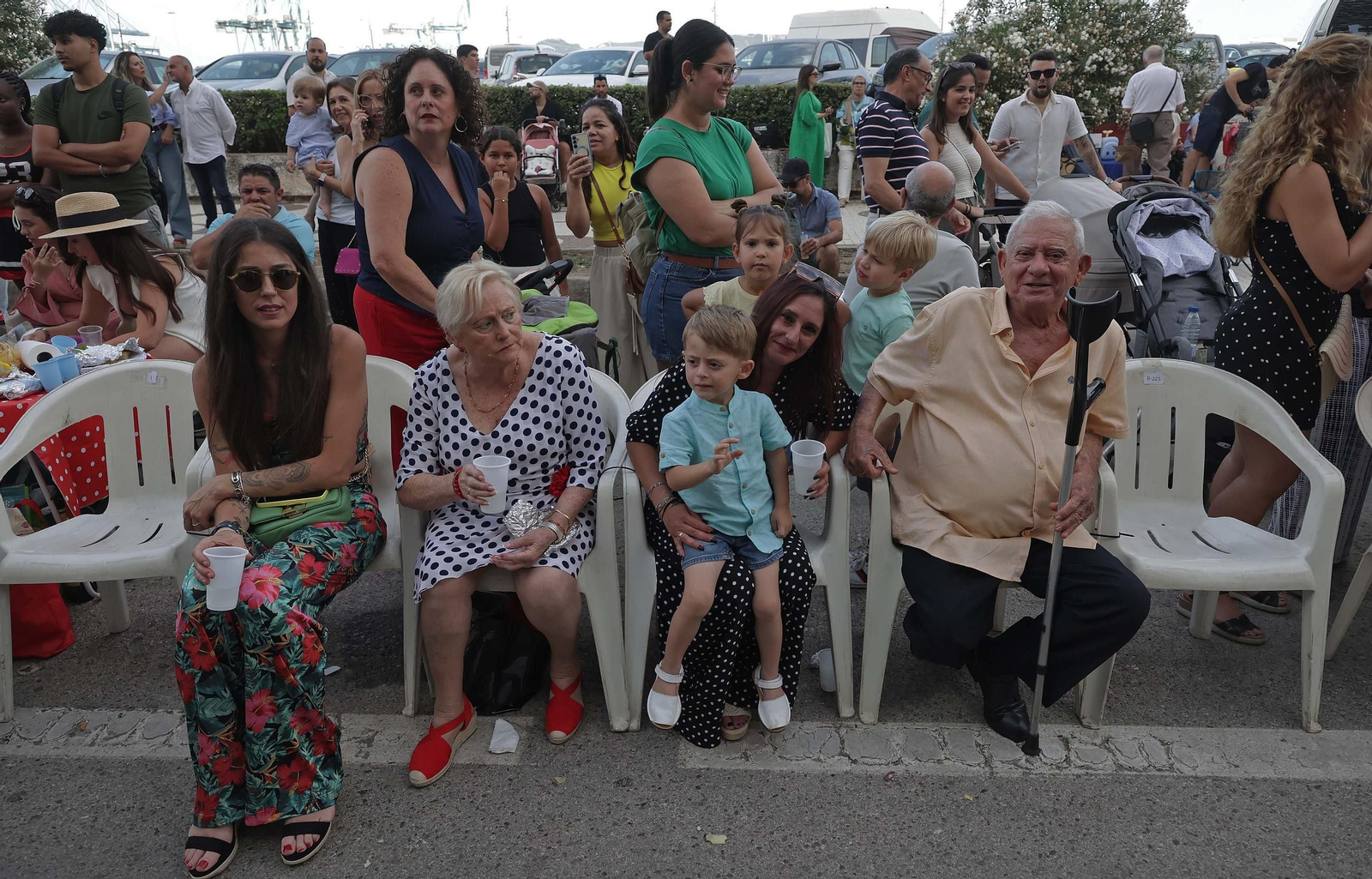 Búscate en las fotos de la cabalgata de la Feria Real de Algeciras 2025