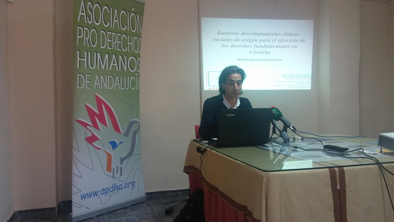 Carlos Arce da cuenta del informe