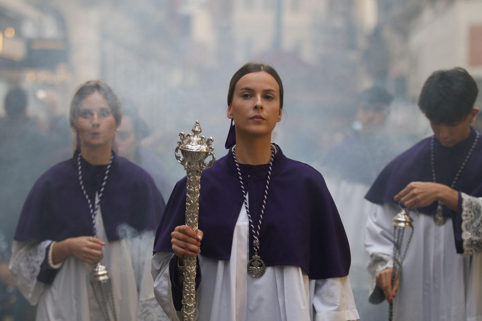La procesión de las Angustias de Almería, en imágenes