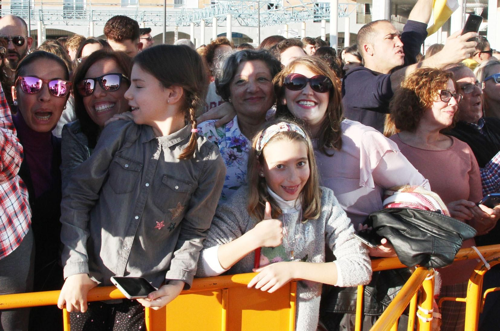 Manuel Carrasco firma sus discos, en imágenes