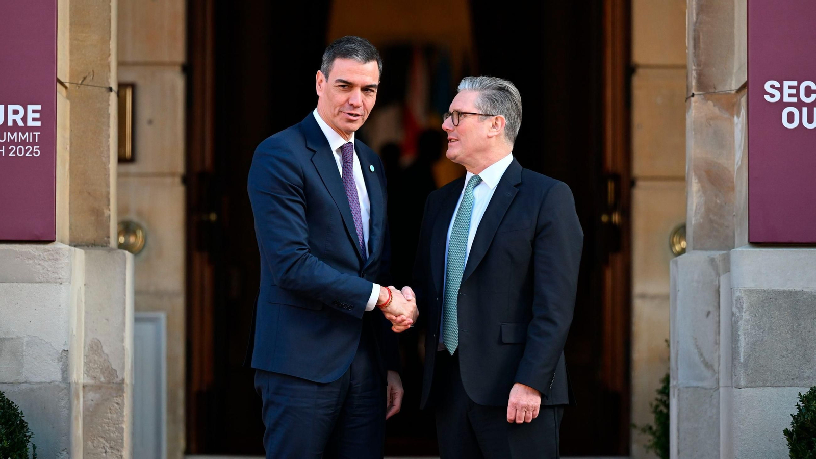 Líderes de Reino Unido y España se reúnen en busca de acuerdo sobre Gibraltar