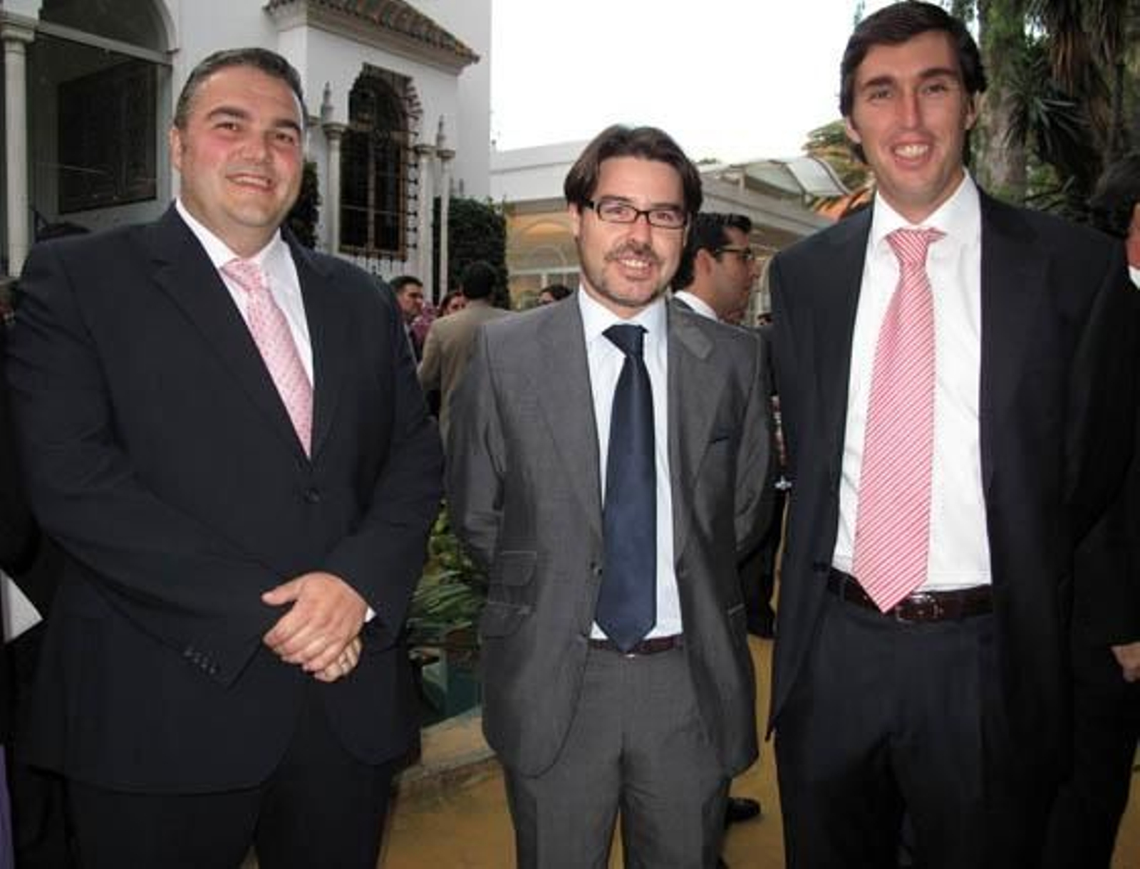 Álvaro Abascal, gerente territorial de Dominion, el director de Price-Roch y de Atlántica, Juan María Moreno, y el de Gabitel Ingenieros, Rodrigo Delgado.
 


Foto: Victoria Ramírez
