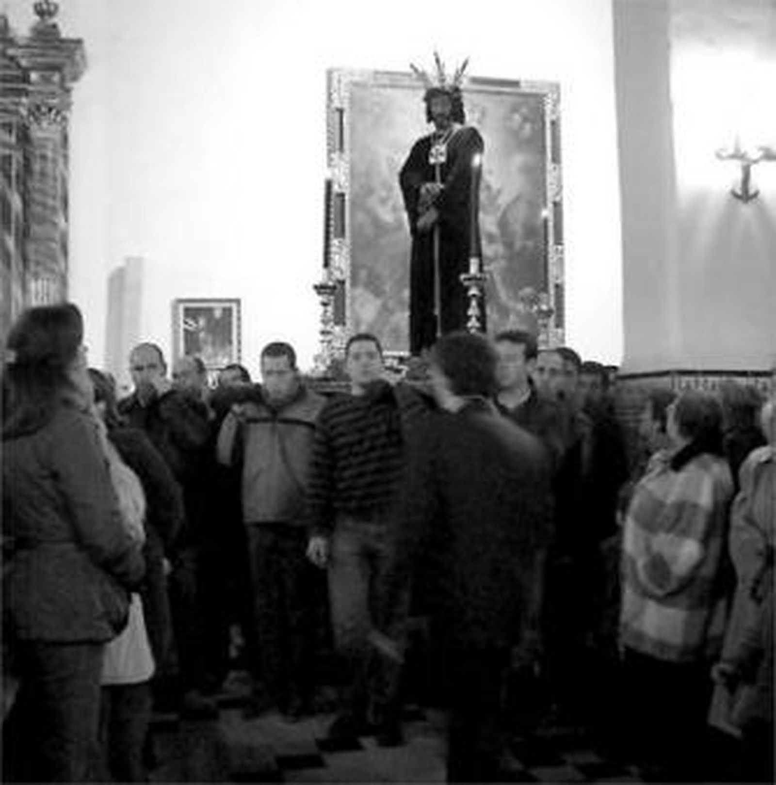 El Cautivo, durante la celebración del Vía Crucis por la iglesia.