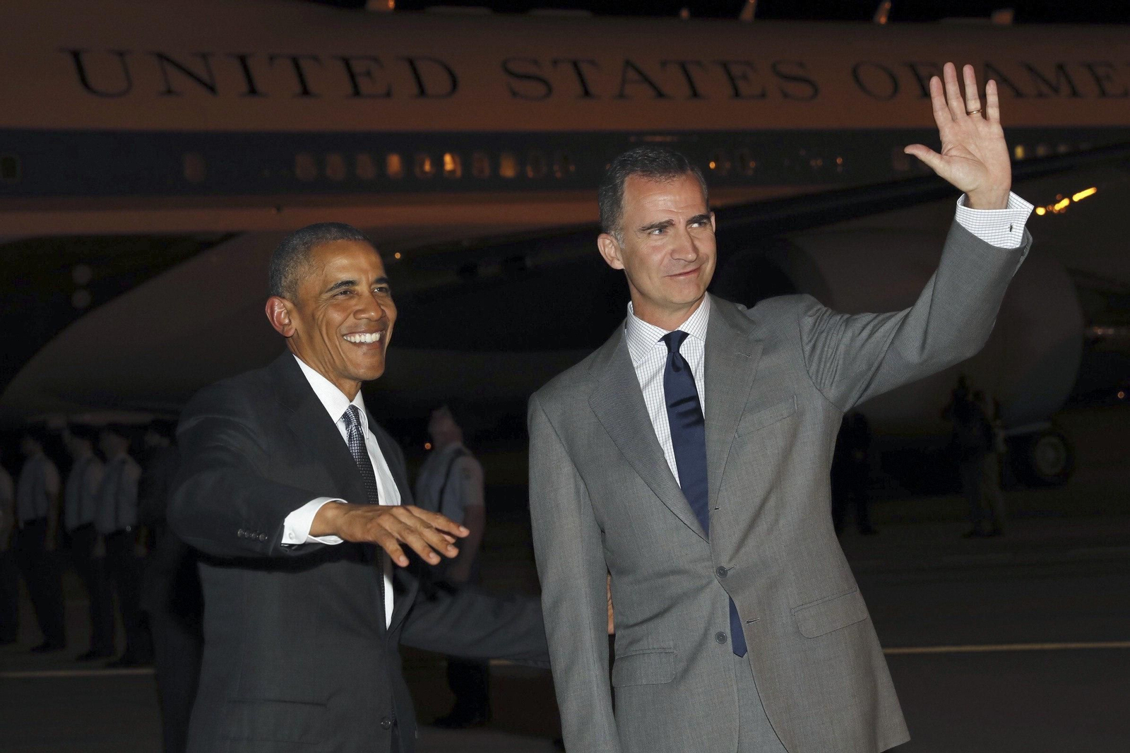 Barak Obama y Felipe VI, en Torrejón de Ardoz.