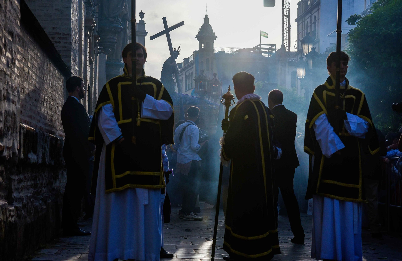 La Hermandad del Cristo de la Corona en la Semana Santa de Sevilla 2025