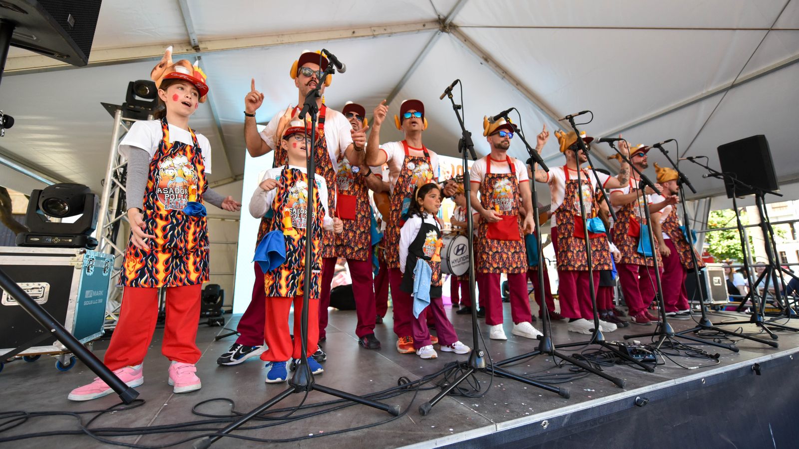 Fotos de la ada popular del Carnaval de Algeciras