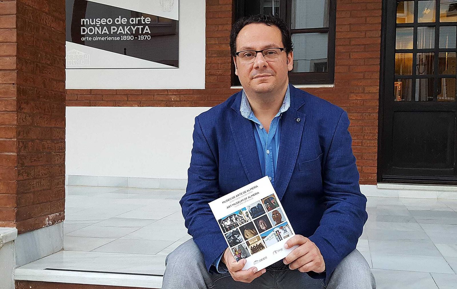 Juan Manuel Martín Robles. Director Museo de Arte Doña Pakyta. 'El fuego invisible'. Javier Sierra.