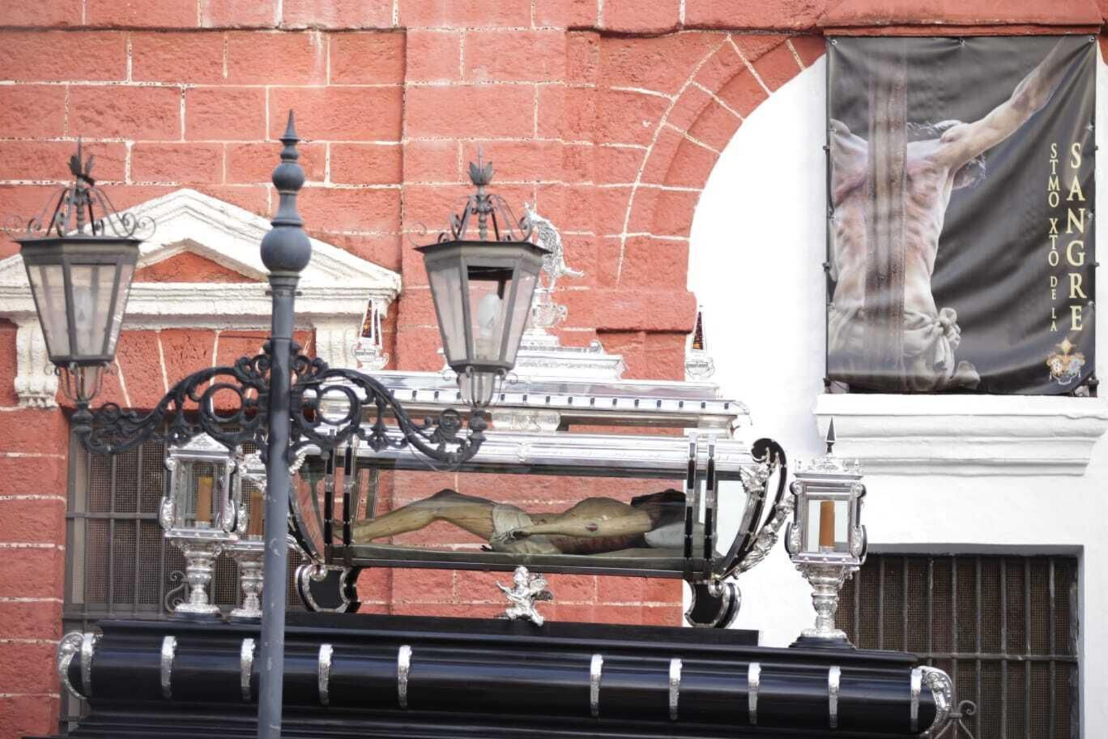 Viernes Santo en San Fernando: Las imágenes del Santo Entierro