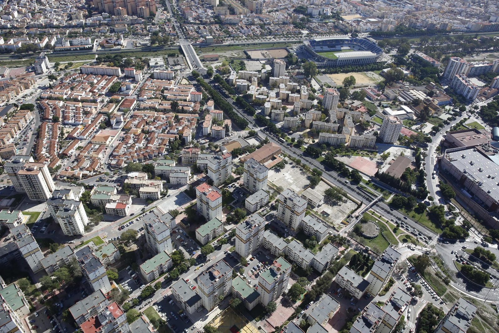Vista aérea del entorno del estadio de La Rosaleda.