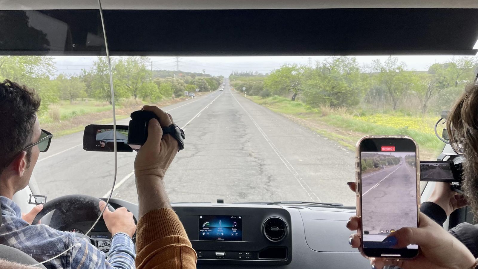 Los populares captan imágenes de las carreteras onubenses.