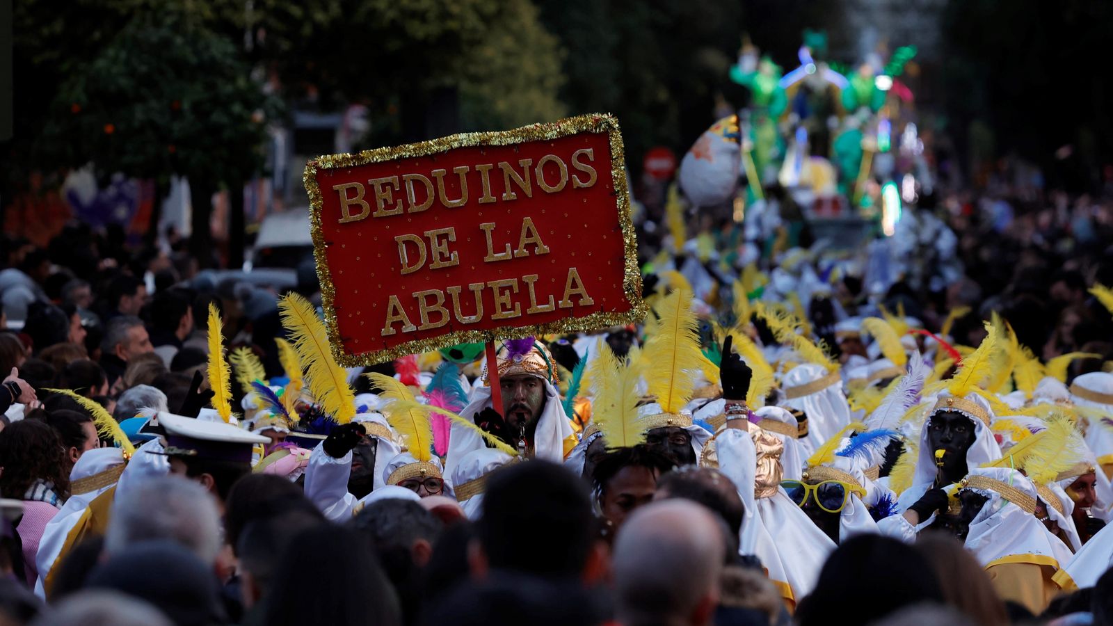 Los beduinos de la Abuela en Triana