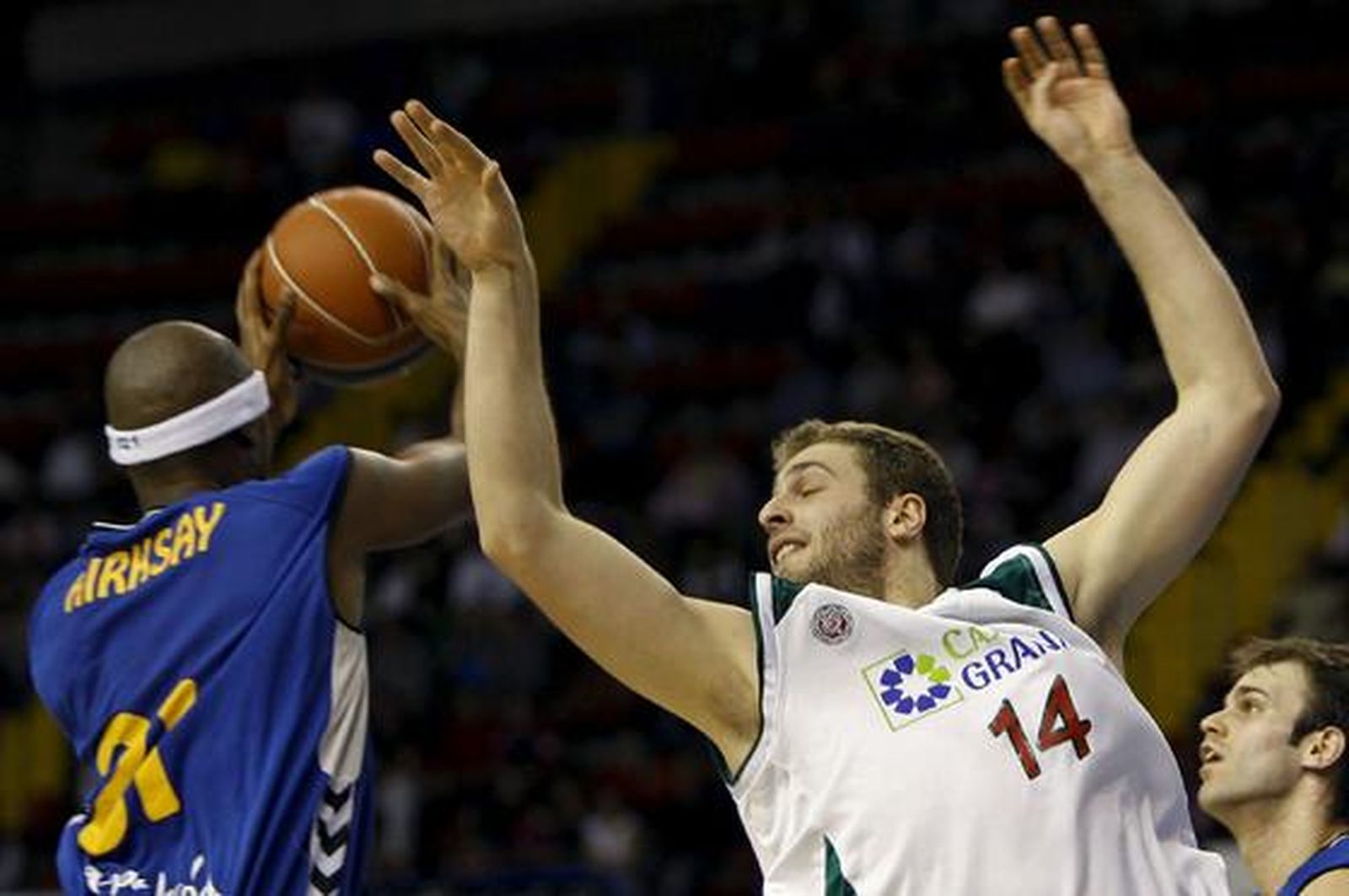 El Cajasol no logra imponerse al Granada.

Foto: Antonio Pizarro, EFE