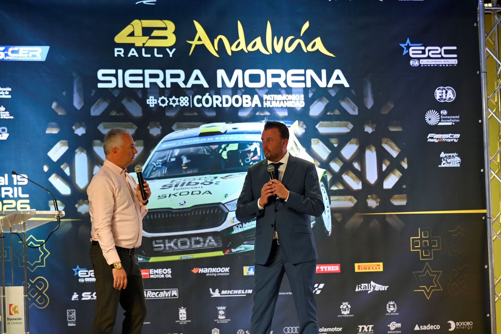 Las imágenes de la presentación del 43 Rallye Sierra Morena.