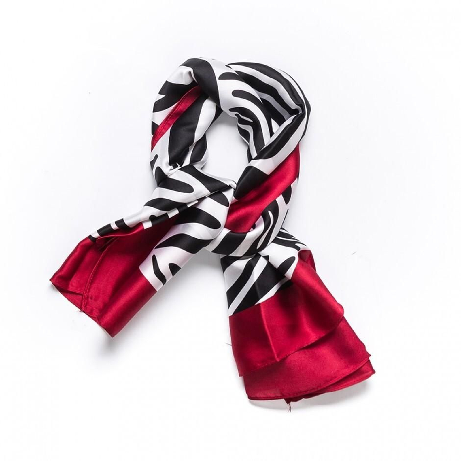 Pañuelo de la firma Alexah para combinar con tus vestidos de verano.