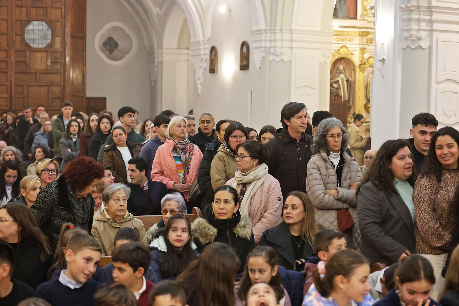 Las fotografías de la Misa de Imposición de Cenizas en la Catedral