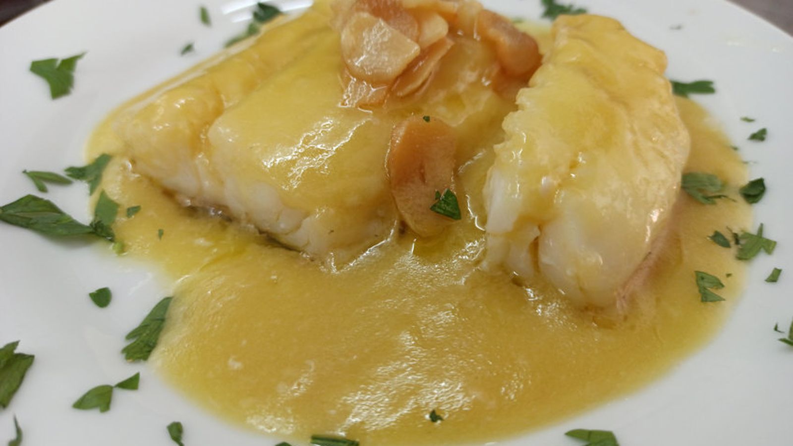 Bacalao al pil pil