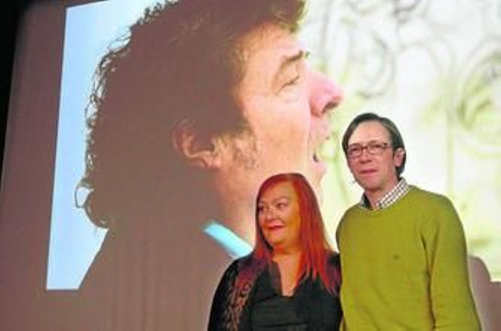 Emilio Ruiz Barrachina, ayer, junto a María Asunción Pérez Cotarelo, en los Condes de Gabia.