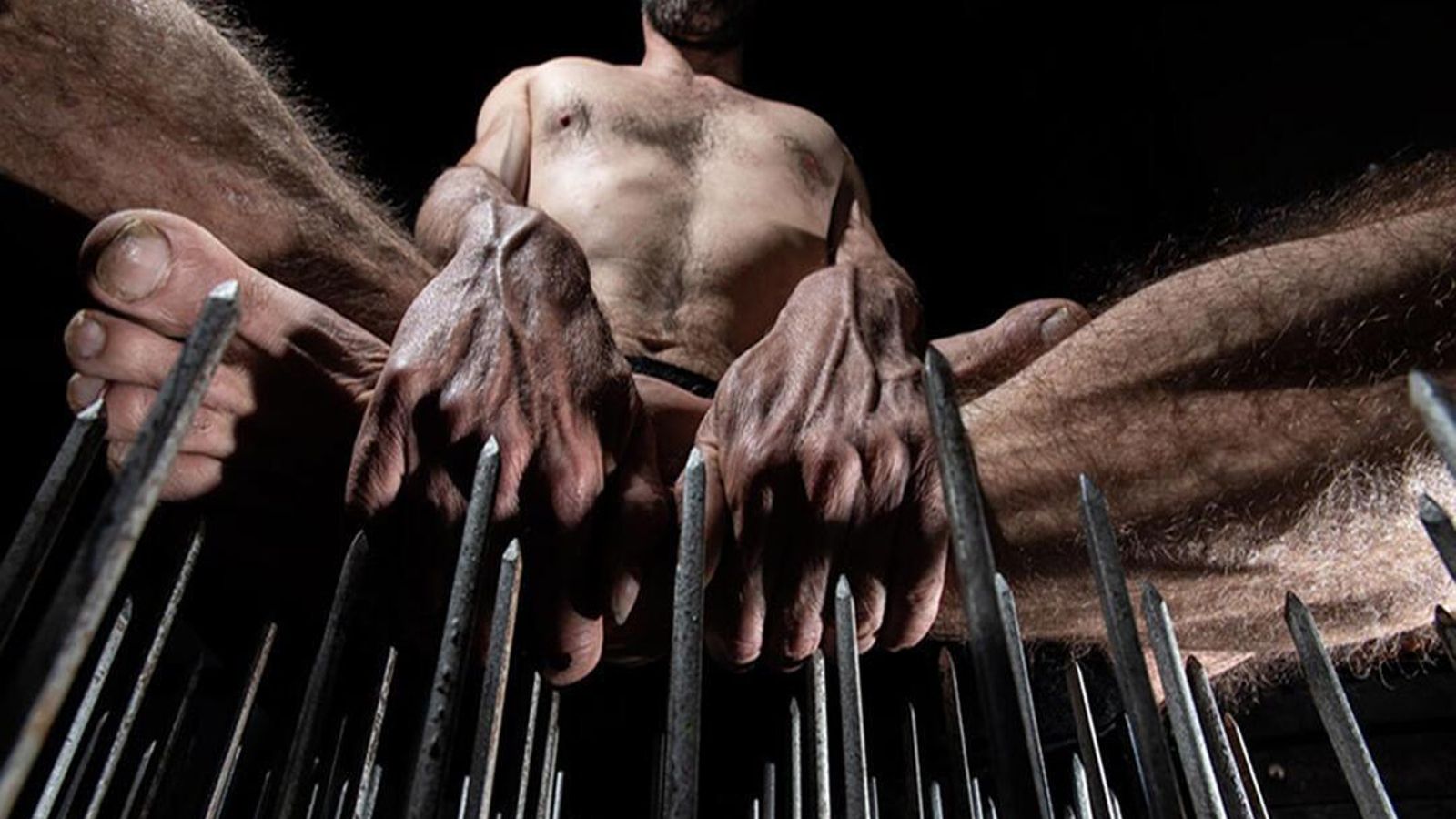 Fakir MP (Narco Patrocinio) durante uno de sus espectáculos