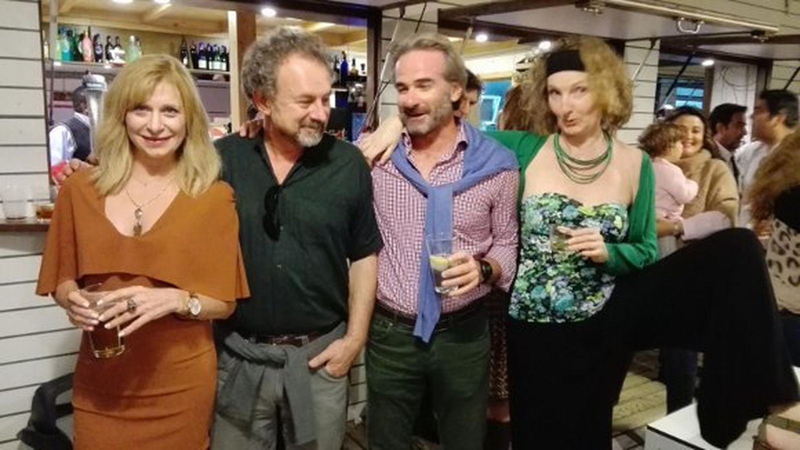 Ana Jiménez, José Alfaro, Juan Ortiz y Elena Rubio, durante la fiesta de los cincuenta cumpleaños.  Foto: Ignacio Casas de Ciria