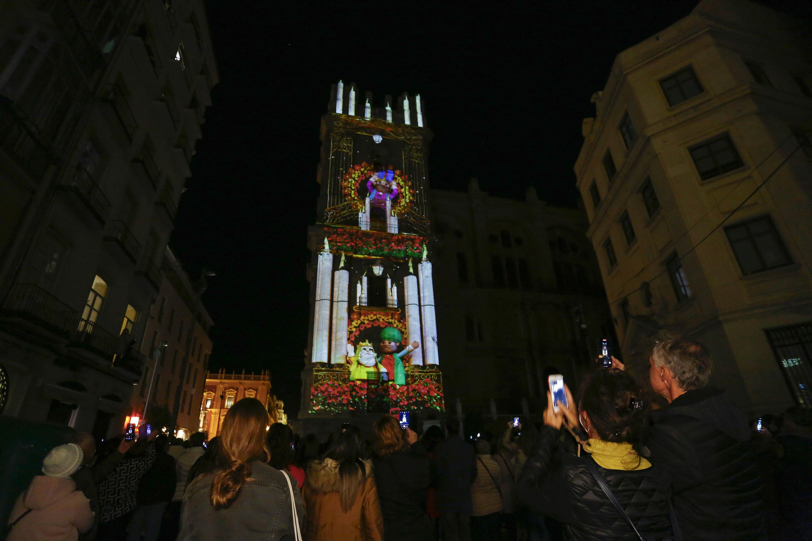 El video mapping de Navidad en la Catedral de Málaga, en fotos