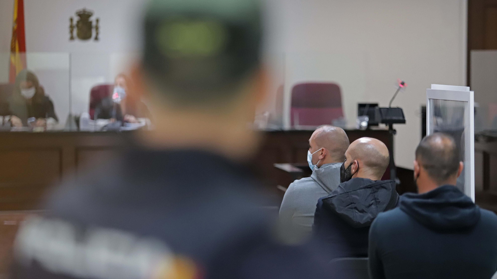 Fotos de la segunda jornada del juicio contra Los Castañas en la Audiencia Provincial en Algeciras