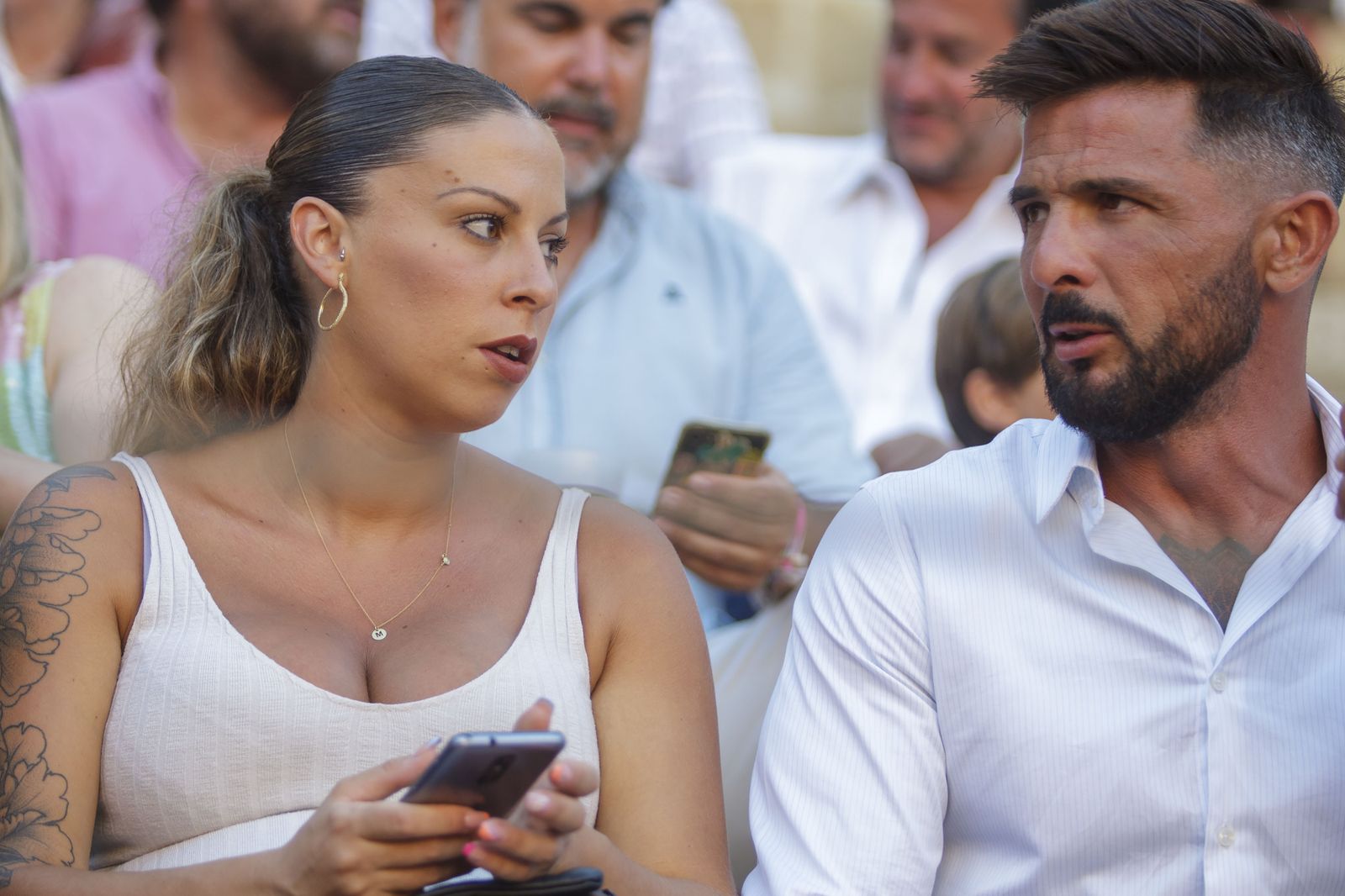 Búscate en la corrida de toros de El Puerto con Escribano, Morilla y Pinar