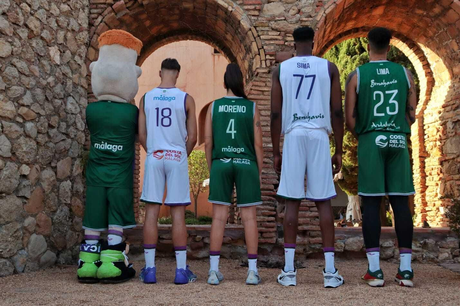 Las fotos de las nuevas camisetas del Unicaja 2023/2024