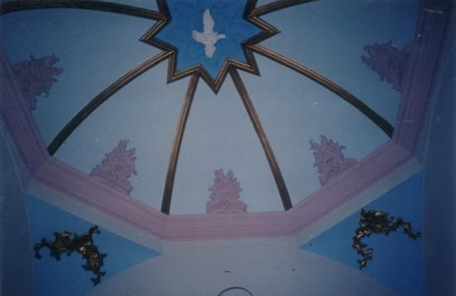 Iglesia de San Francisco: Cúpula de la capilla bautismal