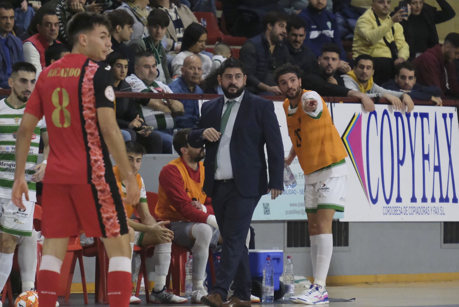 Las imágenes del empate entre el Córdoba Patrimonio y ElPozo Murcia en Vista Alegre