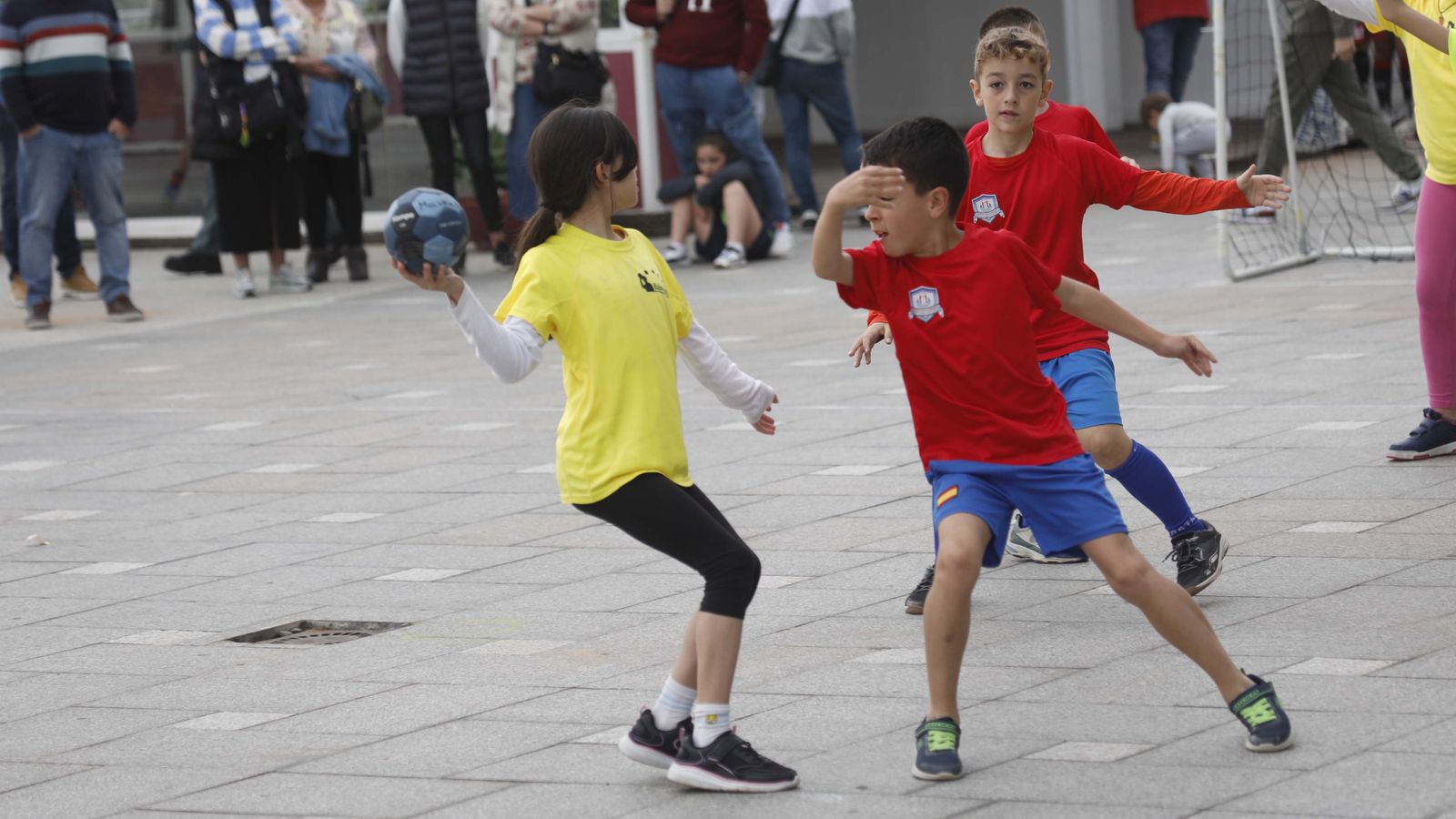 Las fotos de la jornada de balonmano calle