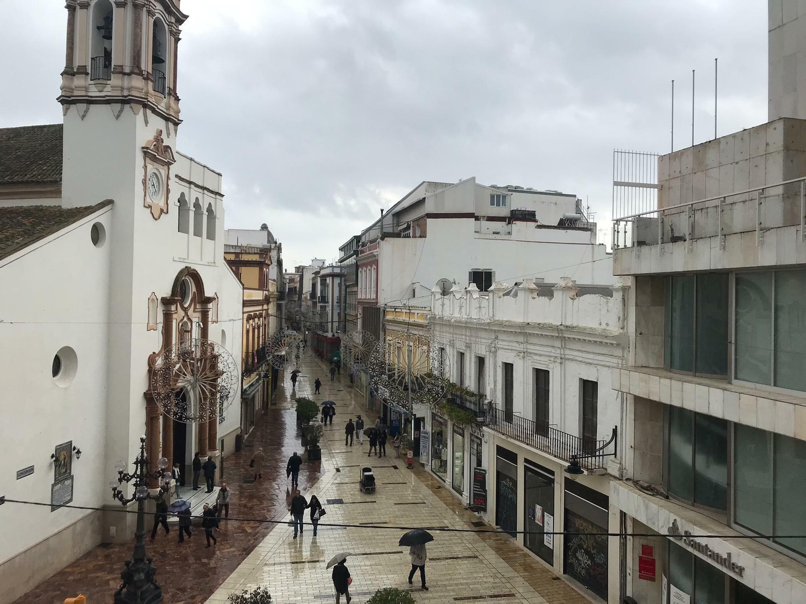 Aspecto de la calle Concepción durante la mañana.