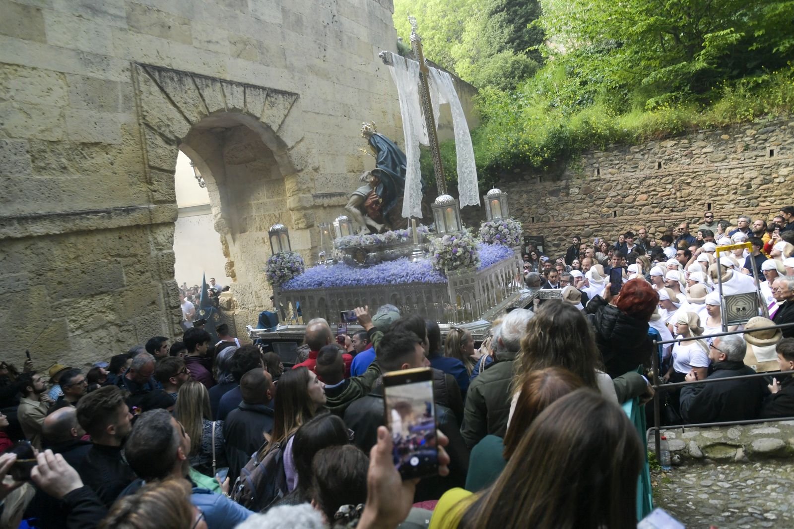 Las mejores imágenes del Sábado Santo de Granada
