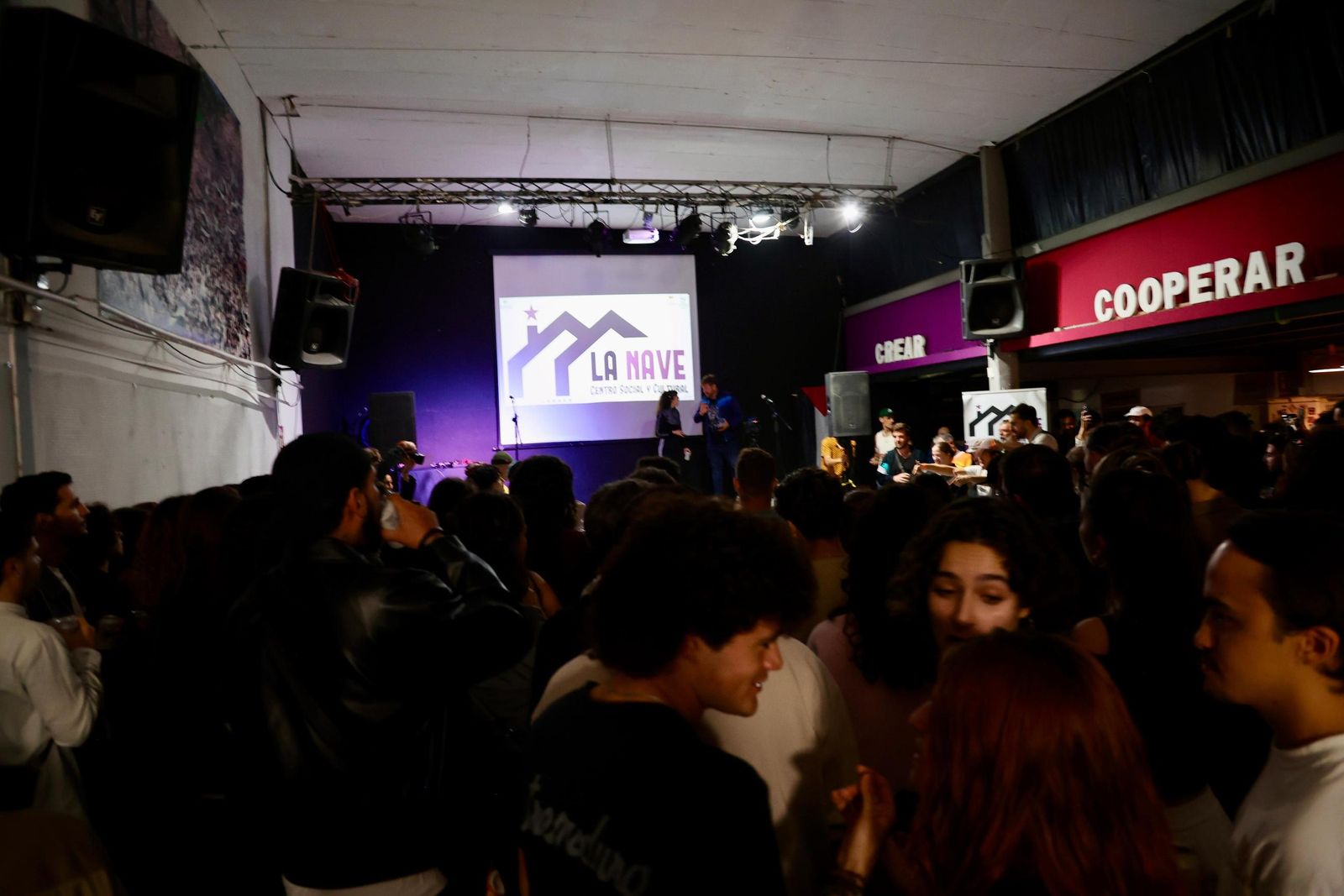 La fiesta alternativa del MLGXDANA a beneficio de la Dana, en fotos