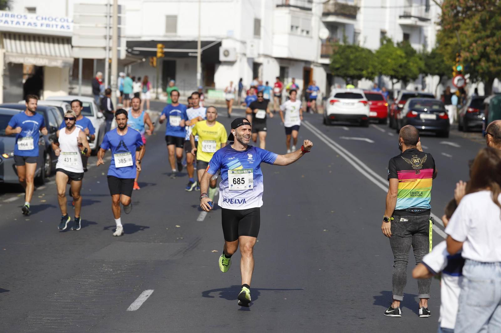 Las imágenes de la vuelta a Huelva de atletismo