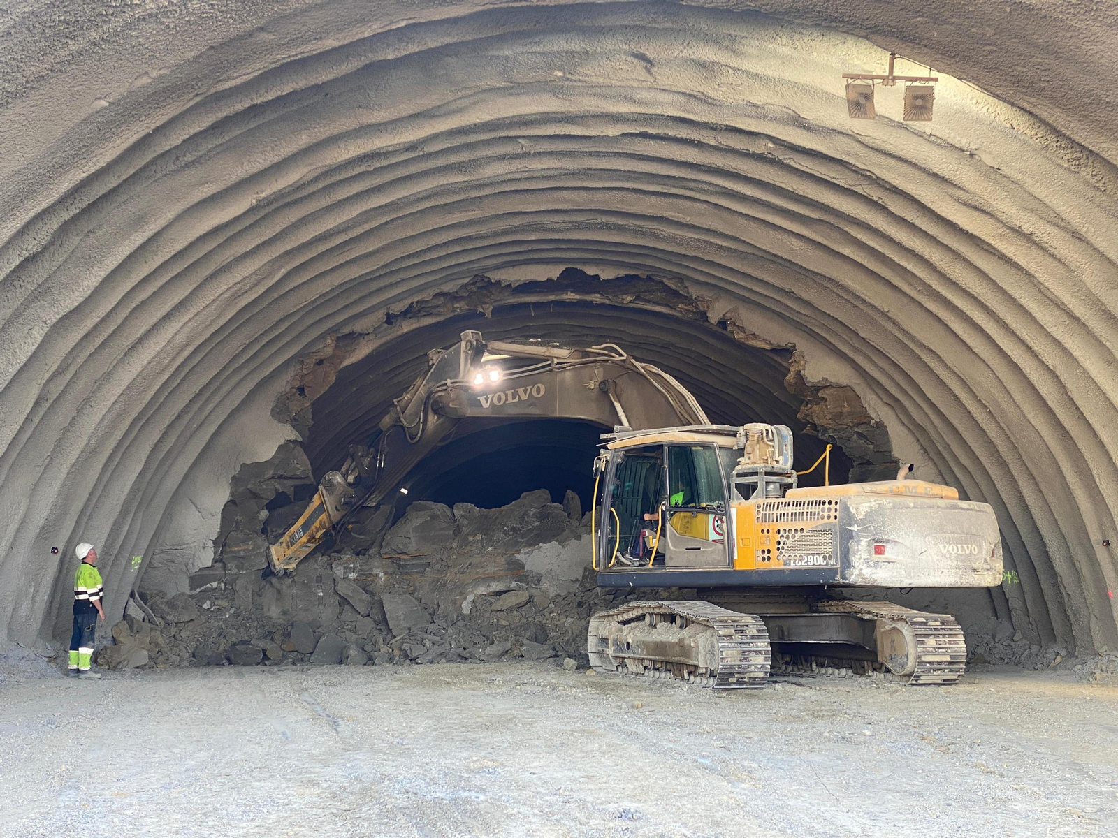 Adif completa la excavación del túnel del Rincón en el tramo de Pulpí a Lorca