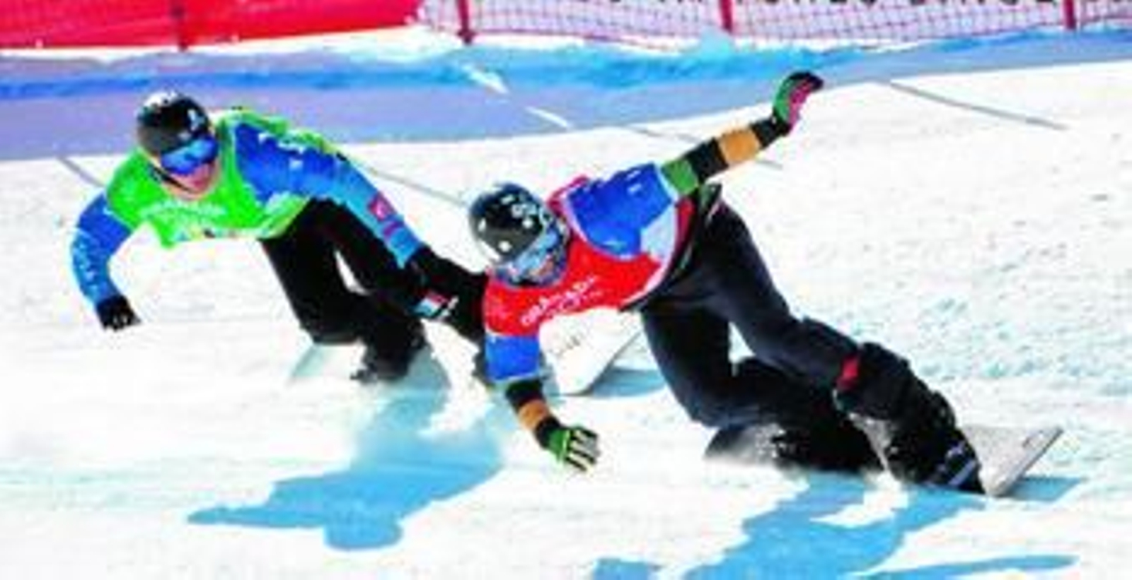 El ruso Nikolaj Olyunin encabeza la carrera final por las medallas por delante del francés Nathan Birrien, que terminó finalmente en la tercera posición.